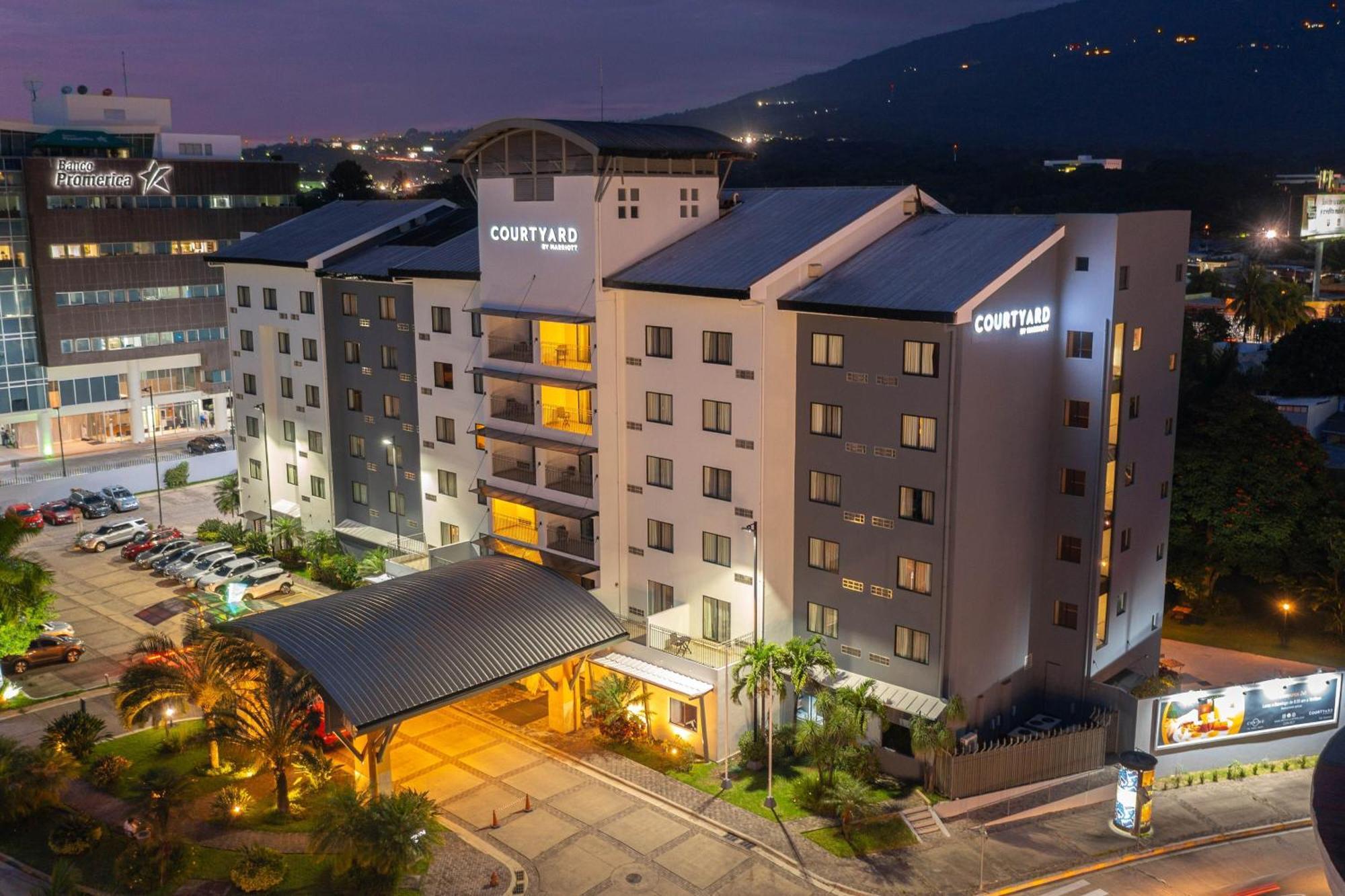 Hotel Courtyard By Marriott San Salvador Exteriér fotografie